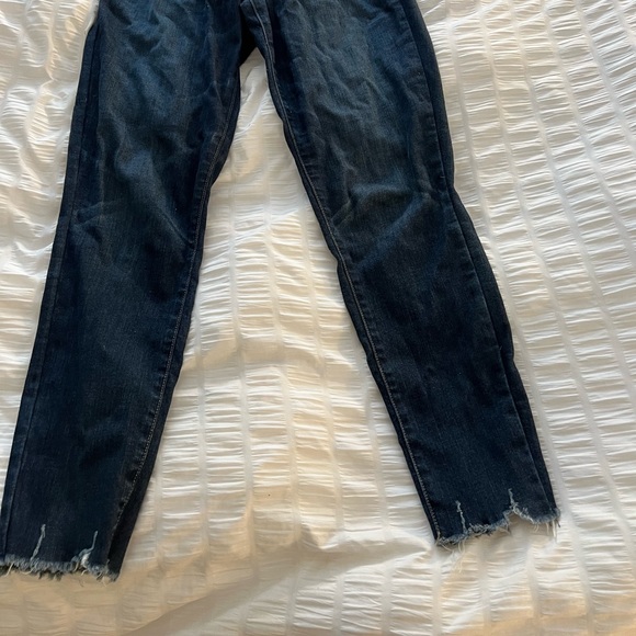 Paige Verdugo raw hem ankle skinny jeans! - Picture 5 of 5